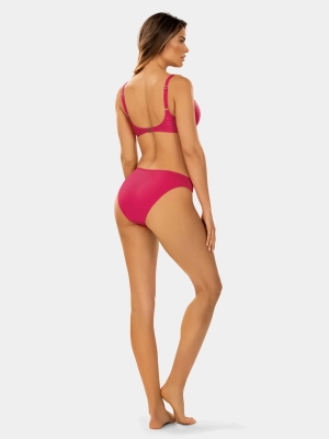 rozowy-usztywniany-biustonosz-kapielowy-push-up-fg10-650s-modelka2