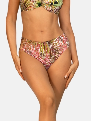 figi-kapielowe-wysoki-stan-tropikalne-liscie-palm-bezowe-modelujace-talie-modelka-przod