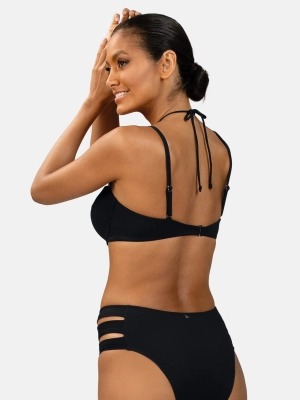 gora-od-bikini-czarna-bardotka-push-up-prazkowany-material-modelka-tyl