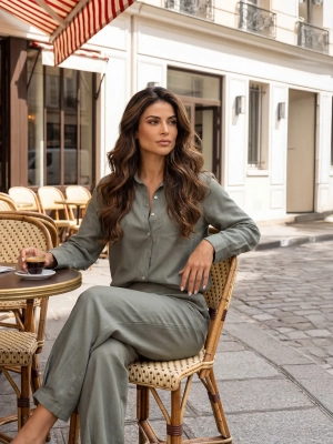 spodnie-khaki-z-lnem-f250-857-sesja-plener-zdjecie-reklamowe