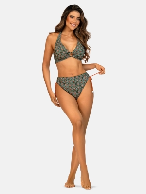 figi-modelujace-z-wysoka-talia-pnint-orient-modelka-przod