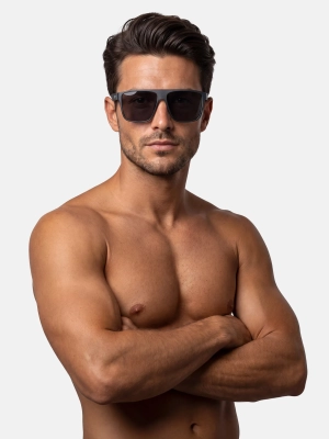 meskie-okulary-przeciwsloneczne-milano-na-modelu-pelna-sylwetka